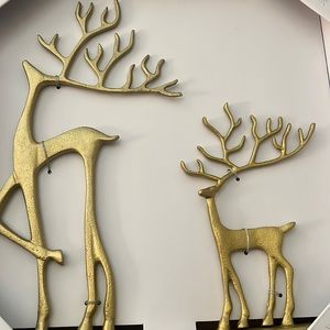 Gold metal reindeer decor